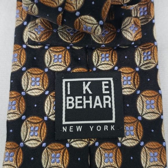 Ike Behar silk tie. L 60" W 3 1/2" - Picture 3 of 4